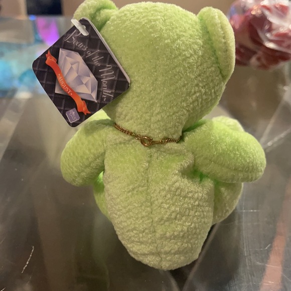 August bear of the month faux  Peridot  Russ NWT - Picture 4 of 6